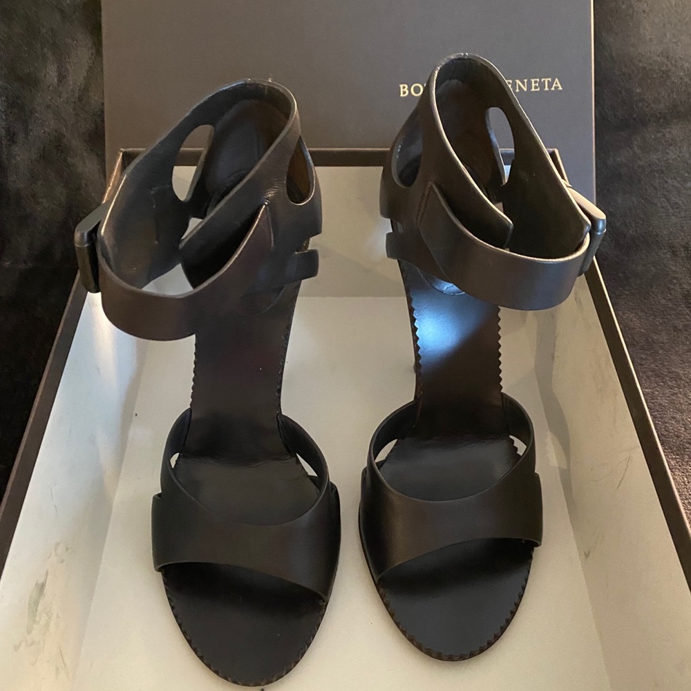 Bottega Veneta shoes